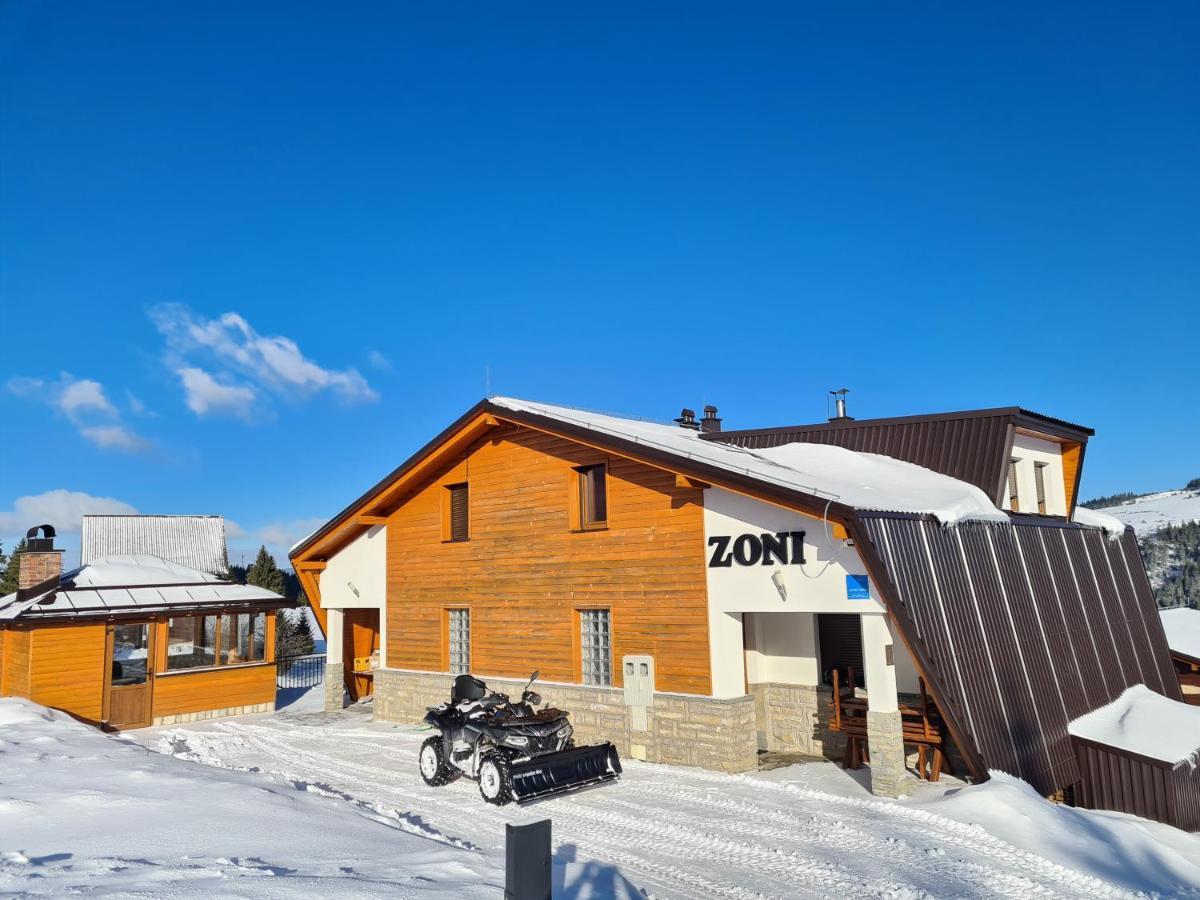 Apartments Zoni ヴラシチ エクステリア 写真